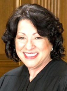 Højesteretsdommer Sonia Sotomayor fører sagen for Jesu små søstre.