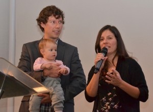 Cody og Liat Archer talte begge på konferencen. Han er canadier, hun er israelsk jøde. Og de forsøger at fortælle moderne israelere om deres kristne tro på Yeshua (Jesus) som Messias.