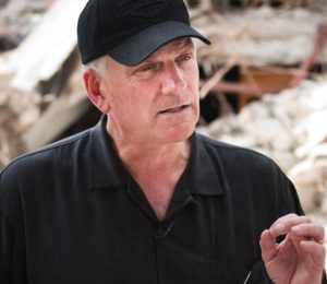 - Obama burde fordømme muslimsk ekstremisme, mener Billy Grahams søn Franklin Graham.