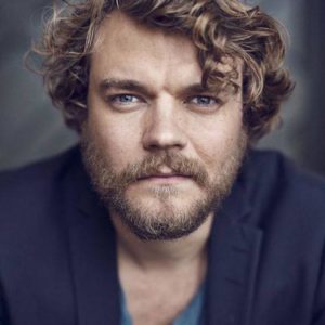 Den 32-årige danske skuespiller Pilou Asbæk skal spille Pilatus i den nye indspilning af storfilmen Ben Hur.