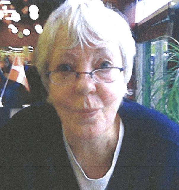 Kirsten Jønsson er vokset op i Katolsk Apostolisk Kirke, som er omtalt på side 3. Men efter at have mødt Apostolsk Kirke i England, blev hun aktiv i menigheden i København. På sine lidt ældre dage har hun benyttet muligheden for også at besøge andre trossøskende i andre menigheder. Hun er nu 77 år.