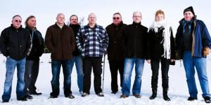 Fangekoret under ledelse af Louise Adrian synger til festaftenen lørdag under KFUM og KFUKs voksenstævne med temaet ”Liv i kristendom - fri og fanget! Koret udgav i december sit 4. album, ”Egon Olsens Vej”, i forbindelse med lukningen af Vridsløselille Statsfængsel.