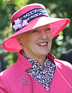 I ”Dronningens slotte” fortæller Dronning Margrethe om kirkegang og kristentro.