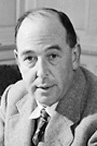 C.S. Lewis sagde de berømte ord, at han troede på kristendommen, som han troede på solen, ikke bare fordi han kunne se solen, men fordi han så alt andet via den. Det gav mening og perspektiv for mig, siger McGrath.