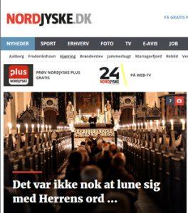 Avisen Nordjyske.DK beskrev tæppeuddelingen og den stemningsfulde gudstjeneste i den kolde klosterkirke med både tekst og billeder.